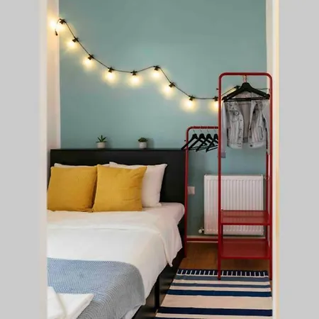 Daire Beautiful - Location - Netflix+balcony Bükreş