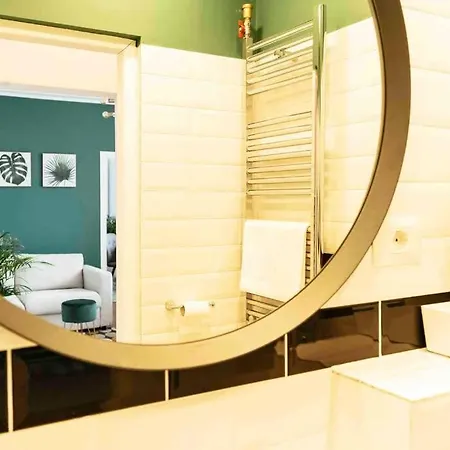 Apartment Beautiful - Location - Netflix+balcony *