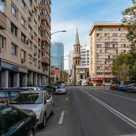 Beautiful - Location - Netflix+balcony Apartment *