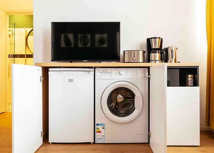 Apartment Beautiful - Location - Netflix+balcony *