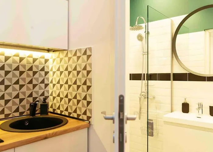 Appartement Beautiful - Location - Netflix+balcony Boekarest